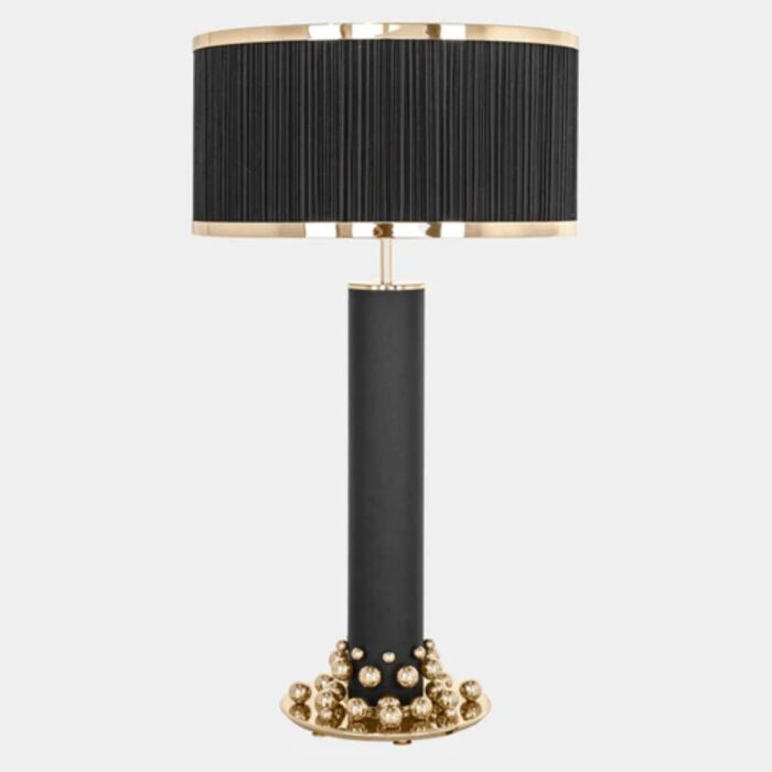 HALLADEY TABLE LAMP