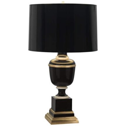 ANNIKA BRASS AND BLACK TRADITIONAL TABLE LAMP