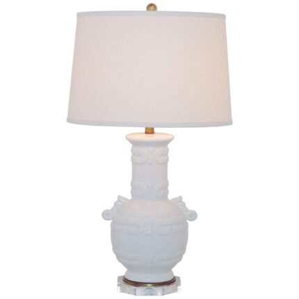 CREAM CRACKLED GLAZE PORCELAIN VASE TABLE LAMP