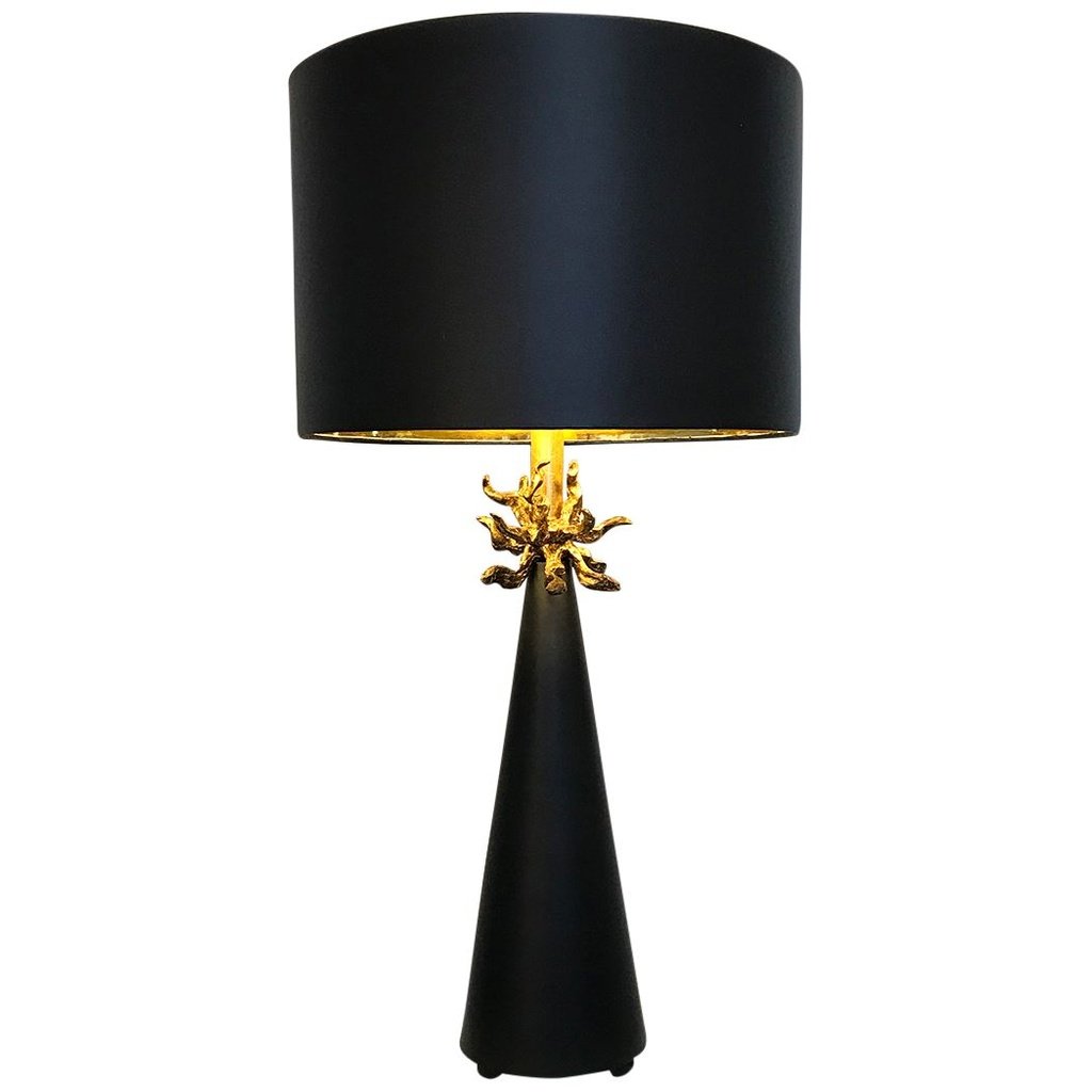 224_image1 METAL CONE SHAPED TABLE LAMP