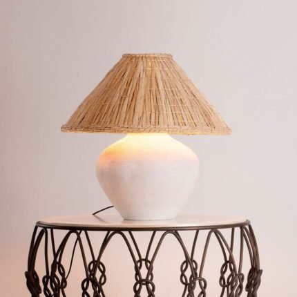 STANDARD SOLON TABLE LAMP