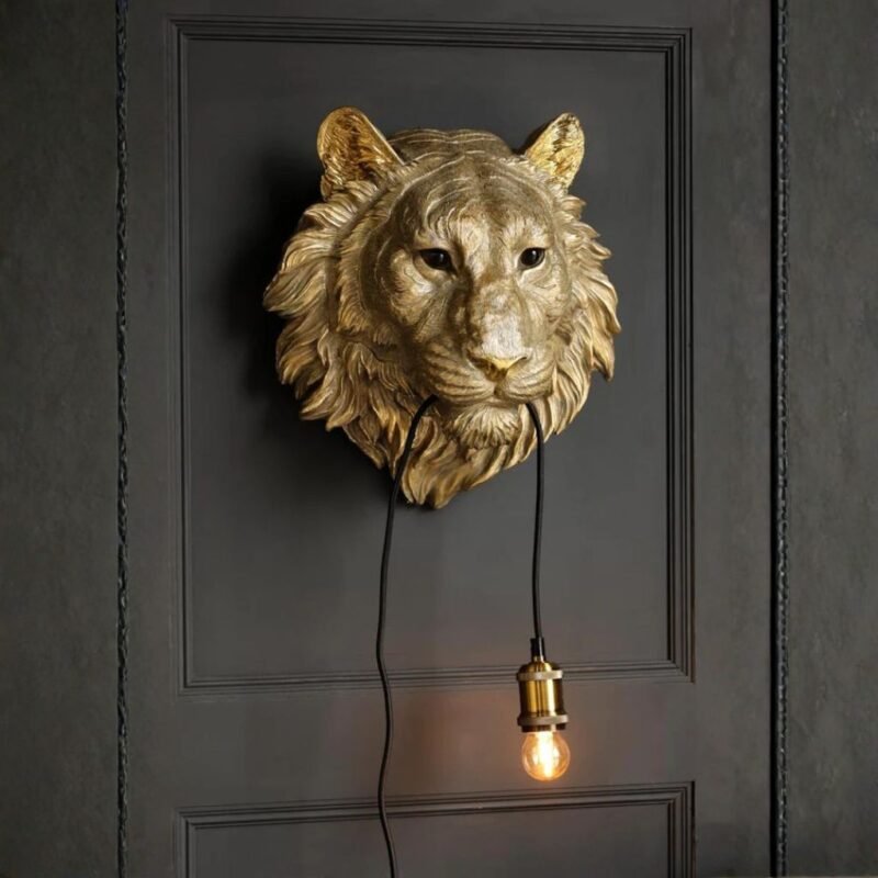 LION HEAD WALL LIGHT