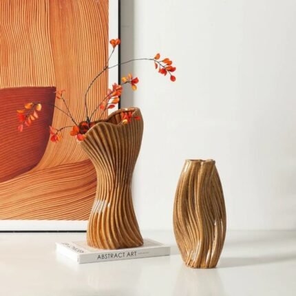 WAVEFORM LUXE VASE