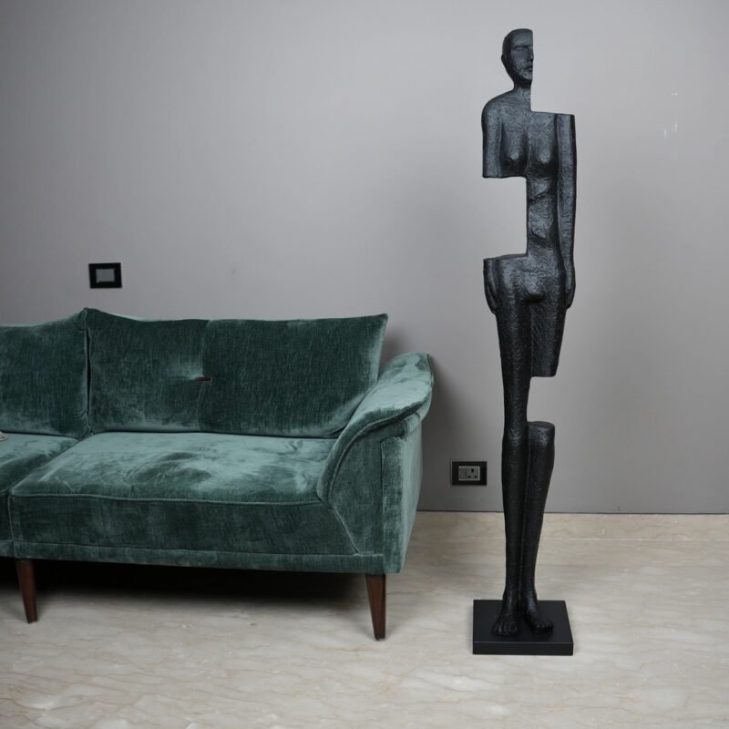 FRAGMENTED GRACE SCULPTURE