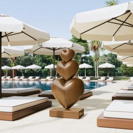 HANDCRAFTED WOODEN SCULPTURE OAK