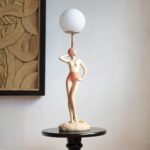 RETRO STYLE BATHER TABLE LAMP WITH GLOBE