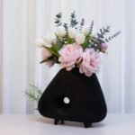 ORGANIC VOID VASE BLACK