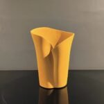 FLOW EDGE VASE ORANGE