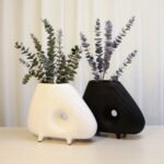 ORGANIC VOID VASE BLACK