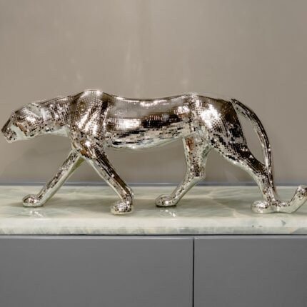 SILVER MAJESTY PANTHER