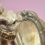 Deco Figure/card Holder Rabbit animal sculpture