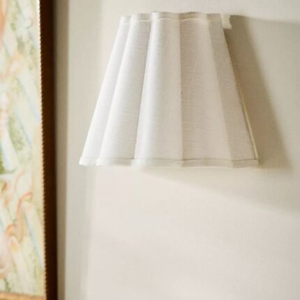 SCALLOPED WALL SCONCE WALL LIGHT
