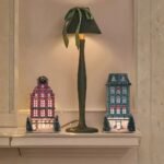 BOSETTE GREEN BOW VELVET AND WOOD TABLE LAMP