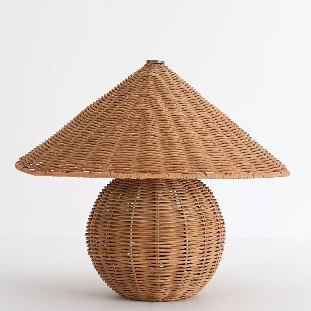 HANALEI RATTAN TABLE LAMP HANALEI RATTAN TABLE LAMP