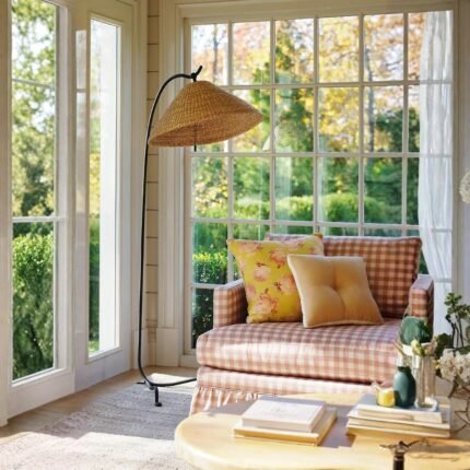 BAINBRIDGE SEAGRASS FLOOR LAMP