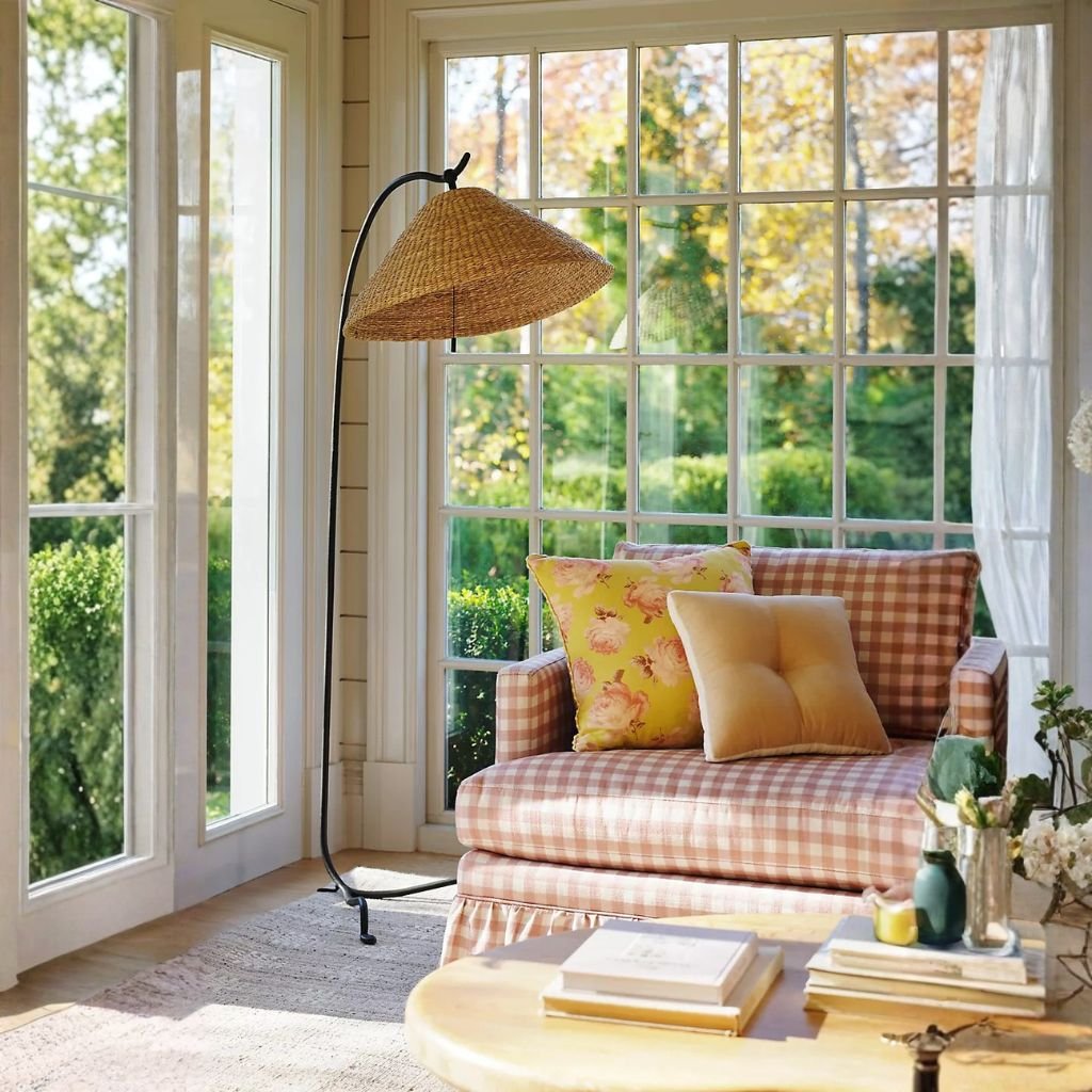 BAINBRIDGE SEAGRASS FLOOR LAMP BAINBRIDGE SEAGRASS FLOOR LAMP