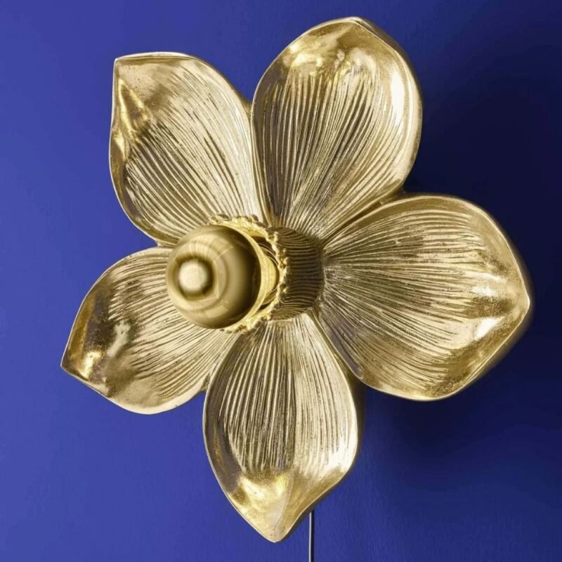BLOOM FLOWER WALL LIGHT IN GOLD