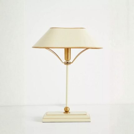 DAPHNE TOLE ACCENT TABLE LAMP