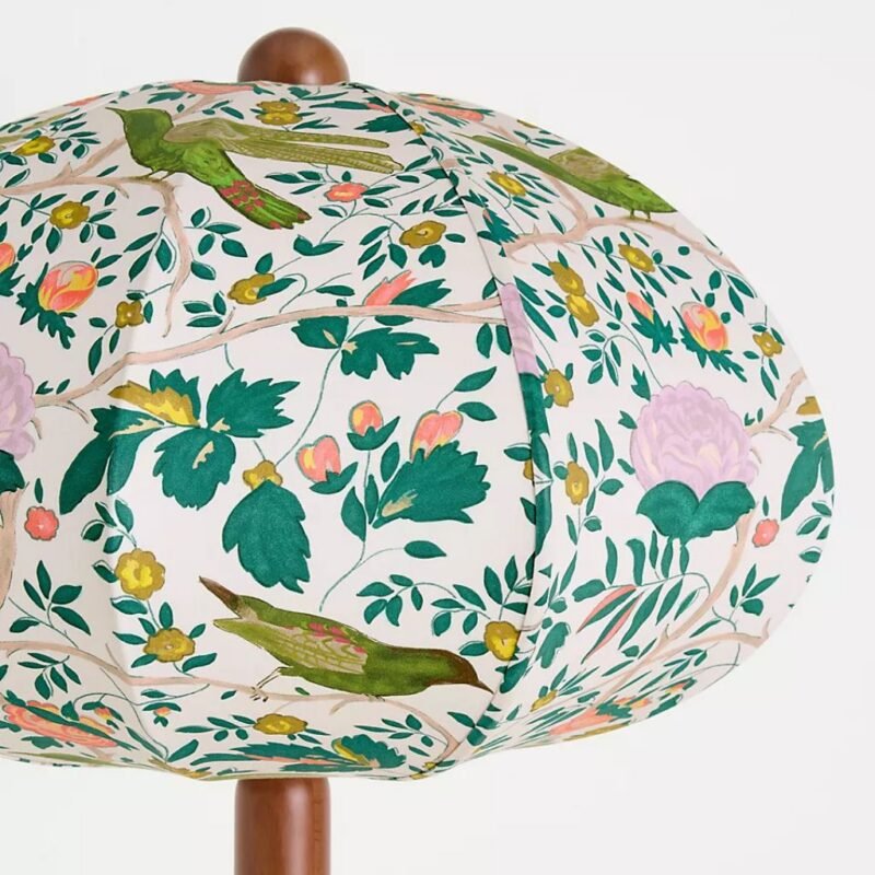 DUMPLING WREN WOOD FLOOR LAMP