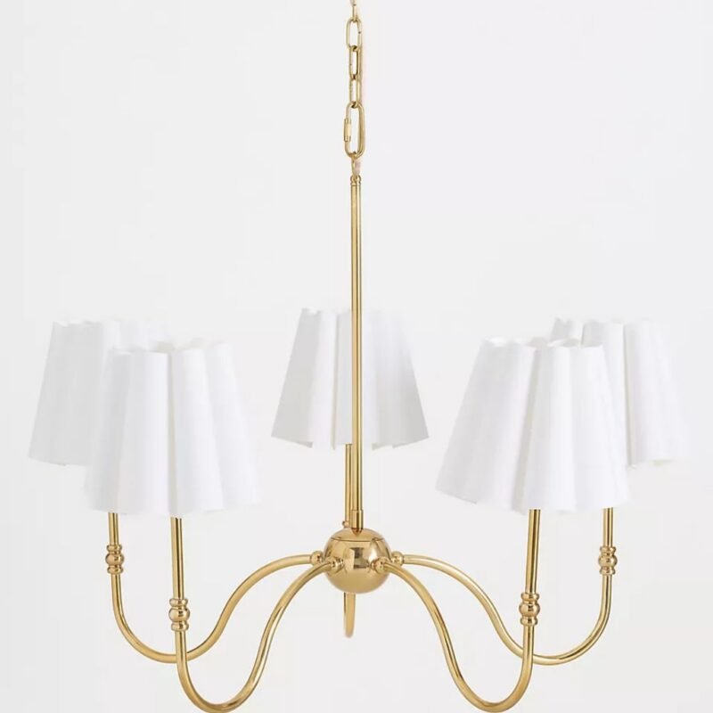 ANTIQUE BRASS SCALLOP SHADE 6 ARM CLASSIC CHANDELIER