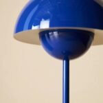 FLOWERPOT V9 RECHARGEABLE CORDLESS LED TABLE LAMP IN BLUE