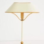 DAPHNE TOLE DECORATIVE TABLE LAMP