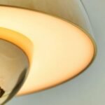 FLOWERPOT V9 GOLD METALLIC RECHARGEABLE LED TABLE LIGHT WITH CORDLESS DESIGN