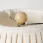 GRECIAN BUST TABLE LAMP WITH CLASSICAL DESIGN